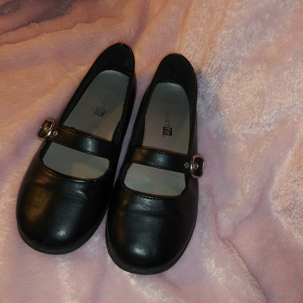 Dress shoes for girls